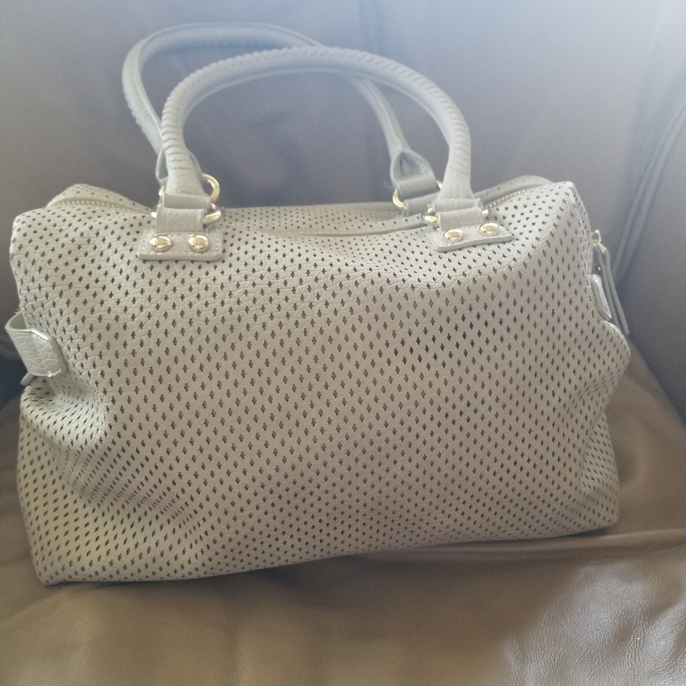 Handbag - Picture 3 of 7